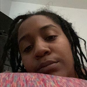 Meet your Posher, Angelica